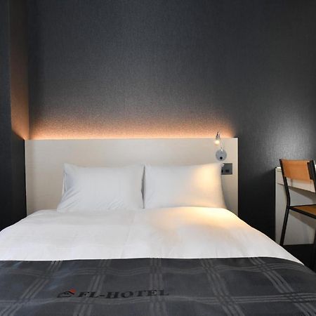 Fl Hotel Dotonbori - Vacation Stay 69507V Osaka Bagian luar foto